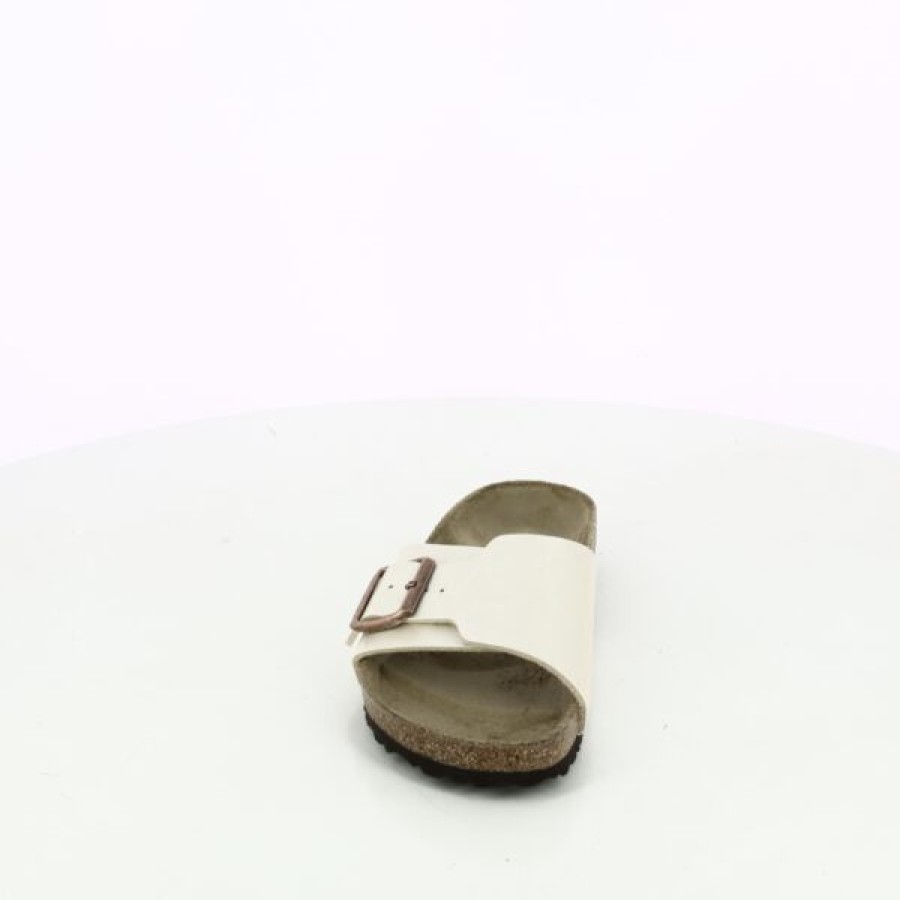 Kevin Dames | Birkenstock Slippers Beige