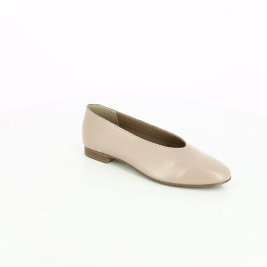 Kevin Dames | Ella Cruz Ballerina'S Beige